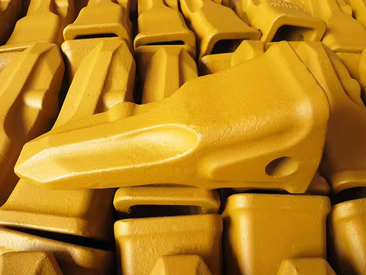 Excavator Bucket Teeth, Tooth for all type of machine PC60 PC200, Cat 330, Any Machine, contact now and get quotation marks